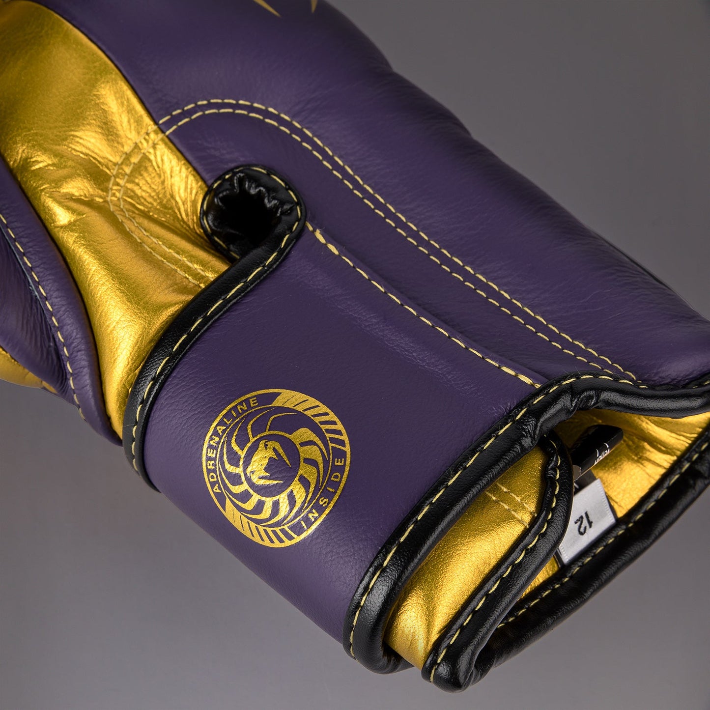 Venum Giant 3.0 Boxing gloves - Dark Purple/Gold - Special Edition