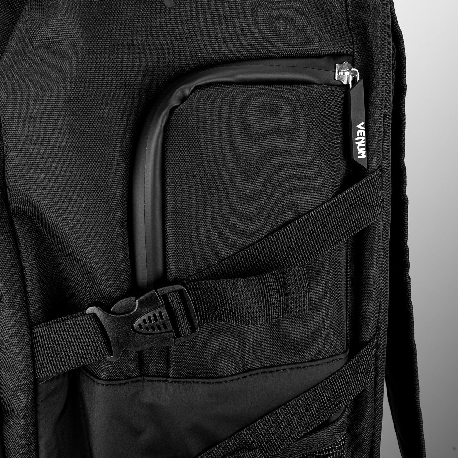 Venum Challenger Xtrem Evo BackPack - Black/White - Venum