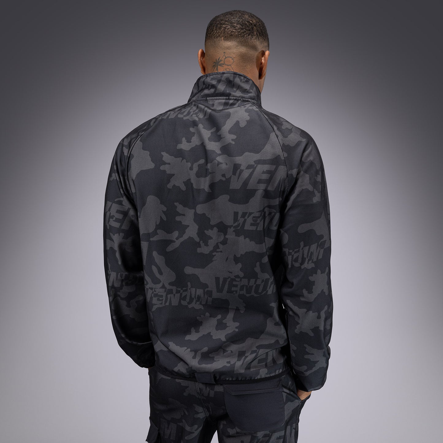 Venum Trooper Men's Half-Zip Jacket - Black/Dark Charcoal