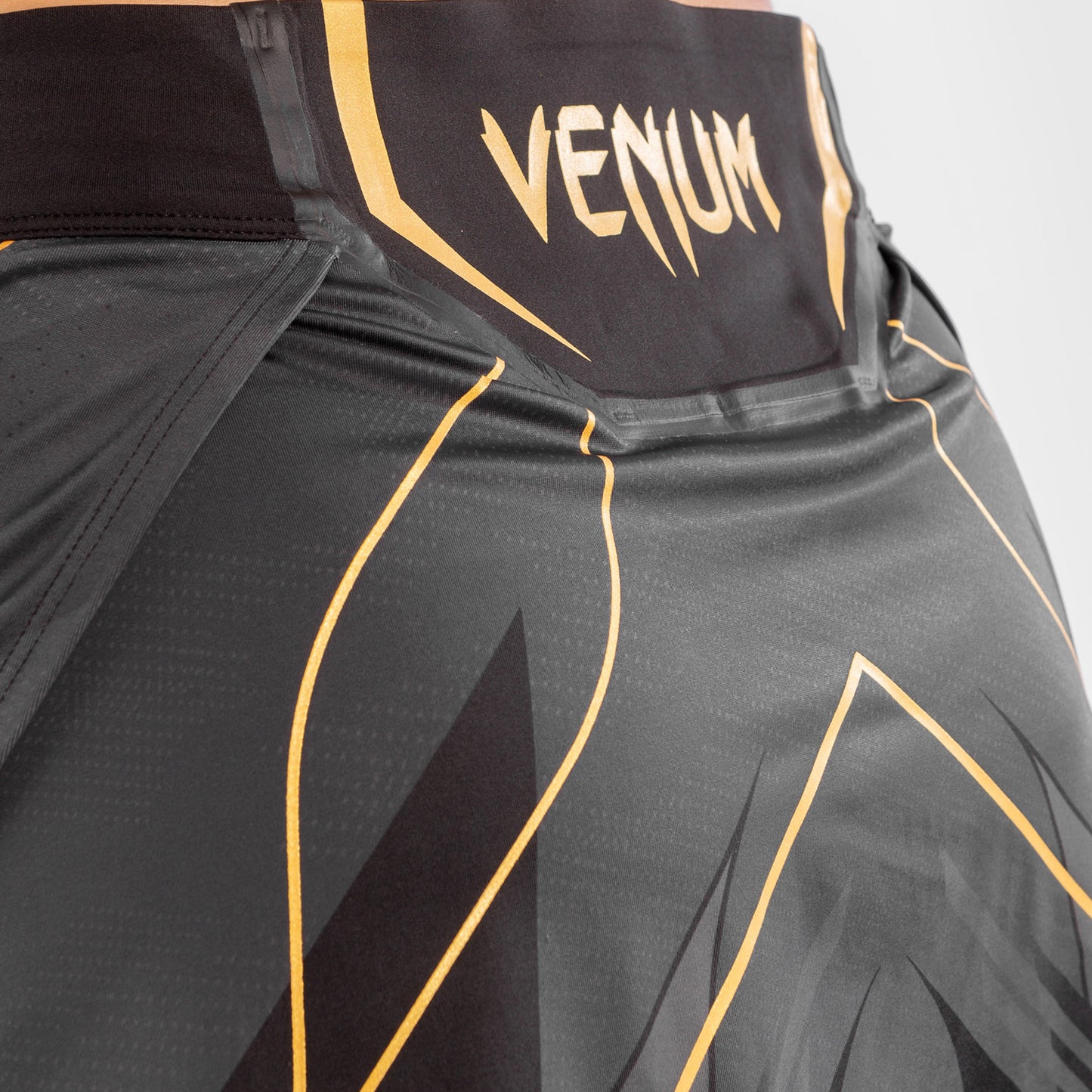 UFC Venum Authentic Fight Night Women's Skort - Champion