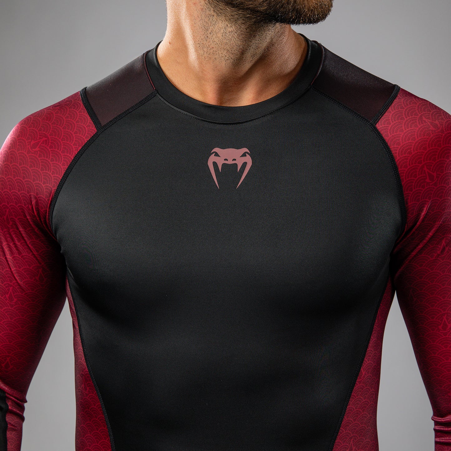 Venum x Assassin’s Creed Shadows Men’s Long Sleeve Rashguard - Burgundy/Black