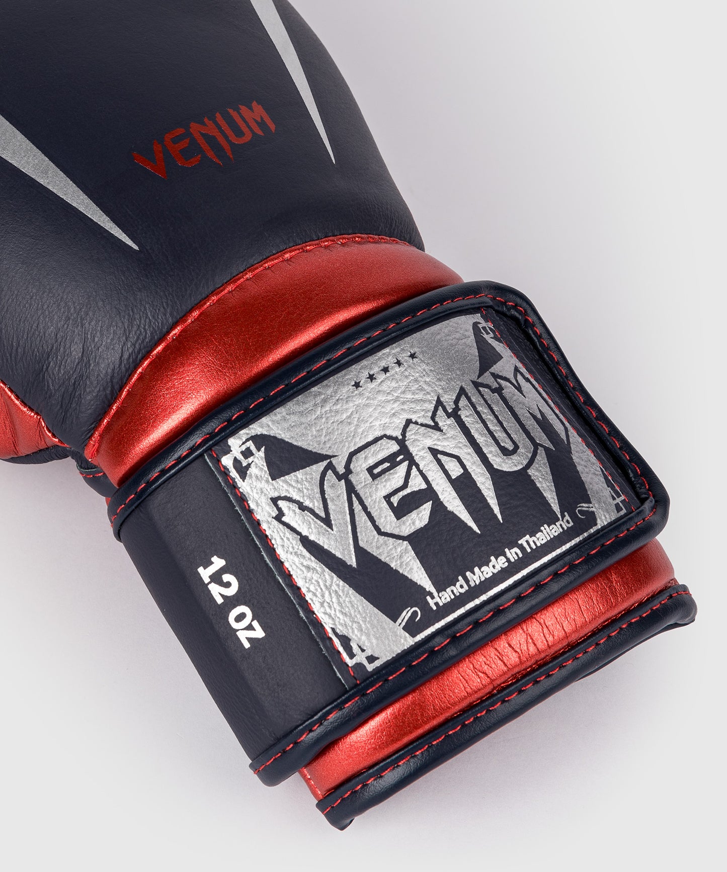 Venum Giant 3.0 Boxing gloves - Navy Blue/Red - Special Edition