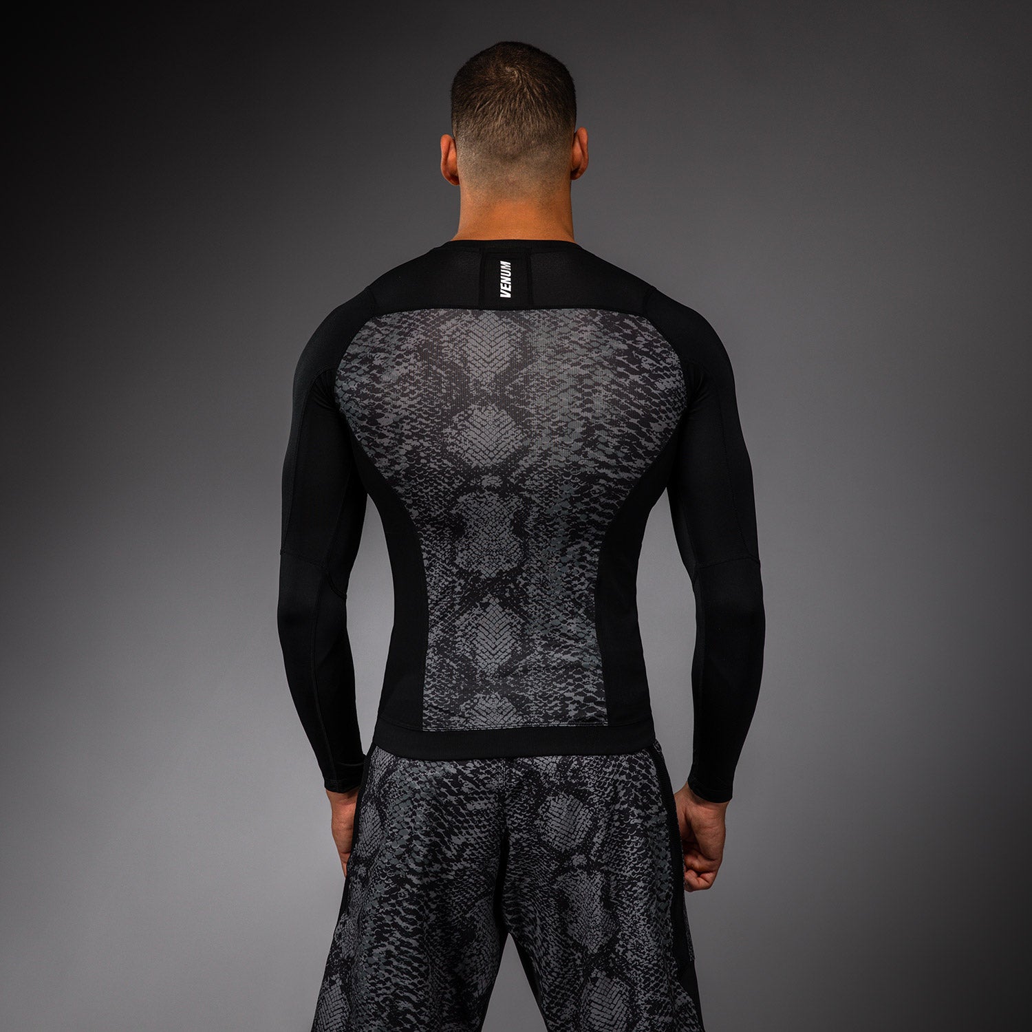 G-Fit Scales Long Sleeve Rashguard - Black/ Charcoal Grey -