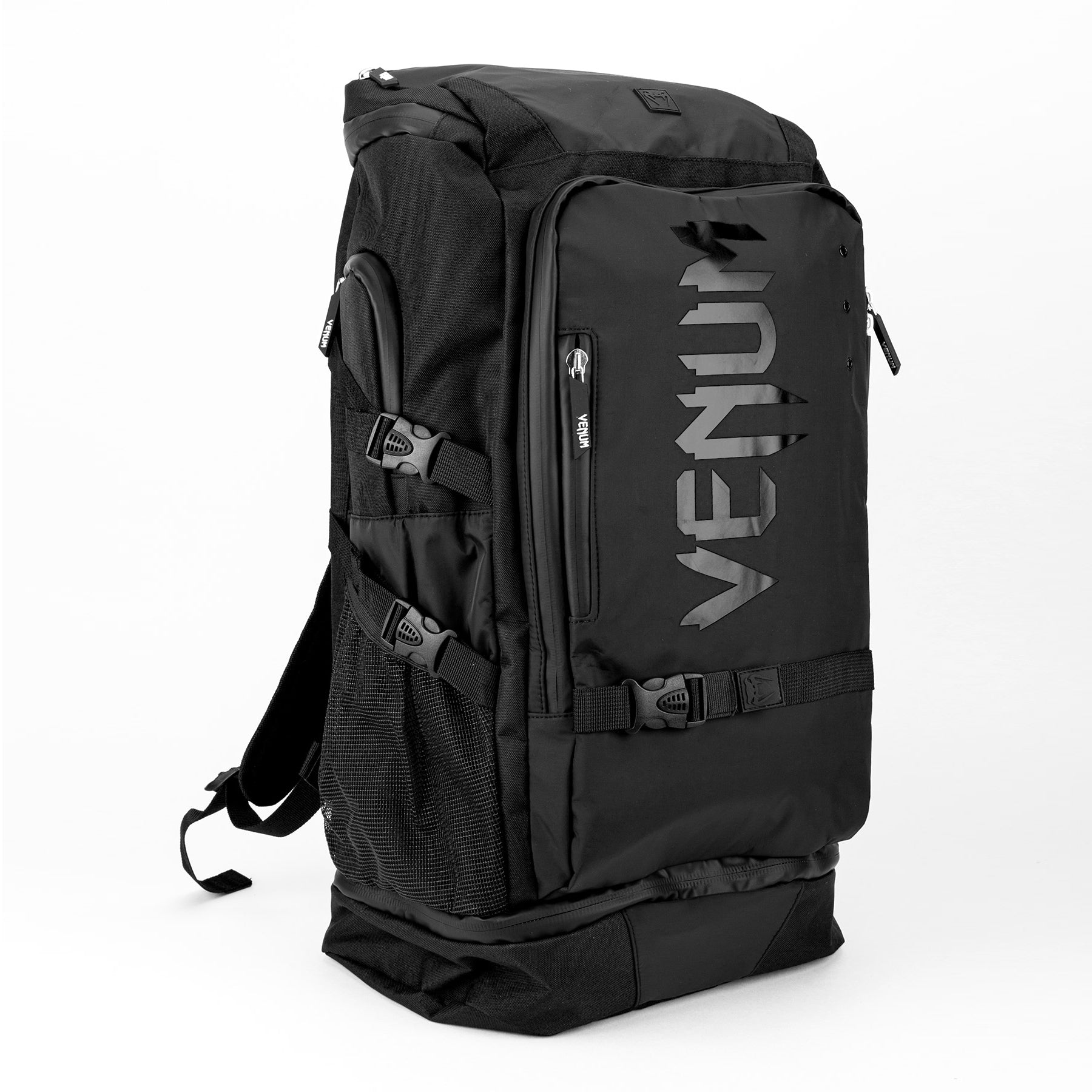 VENUM チャレンジャーエクストリームEVOバックパック- ブラック/ホワイト Venum Challenger Xtrem Evo BackPack - Venum