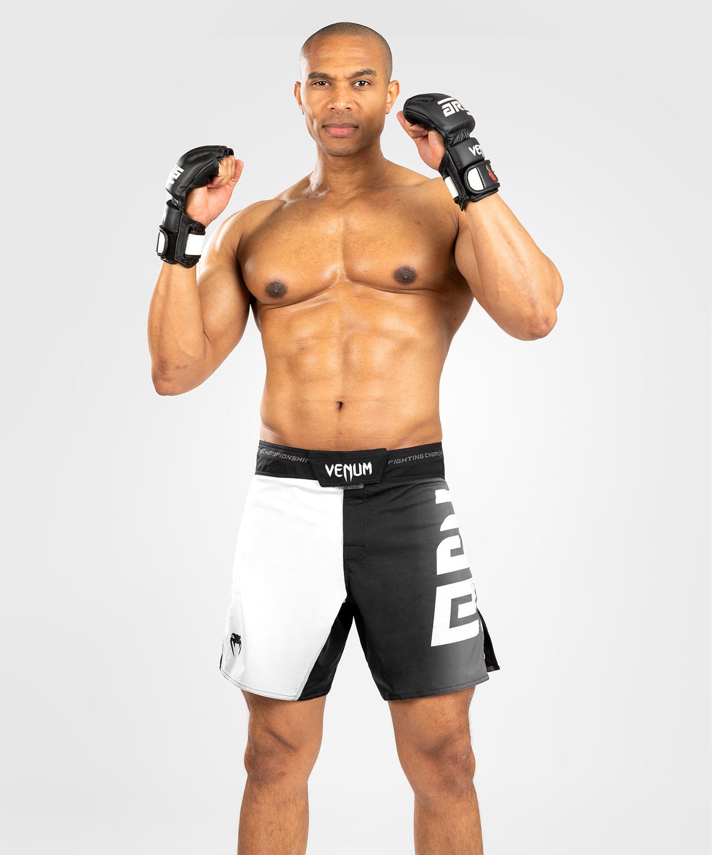 Venum x Ares Fightshort - White