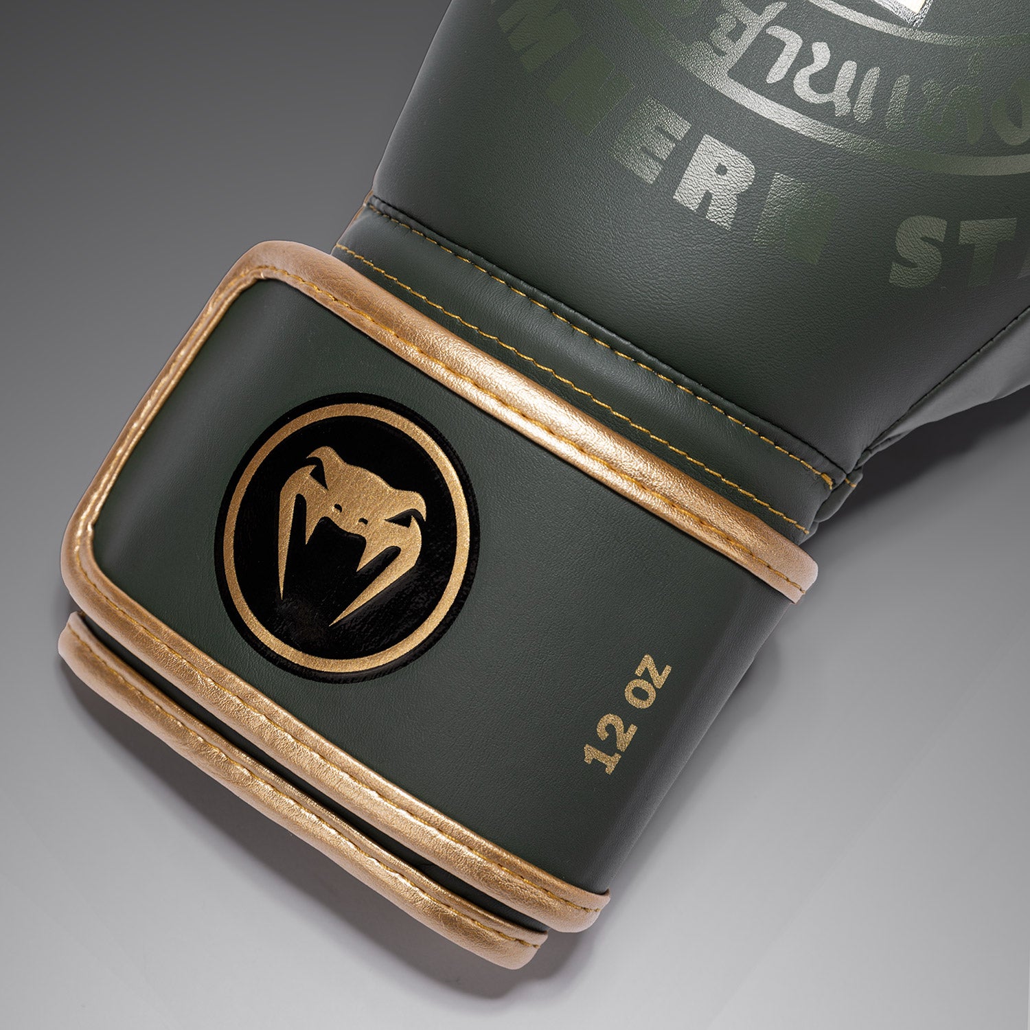 Venum x Rajadamnern Boxing Gloves - Military Green - Venum