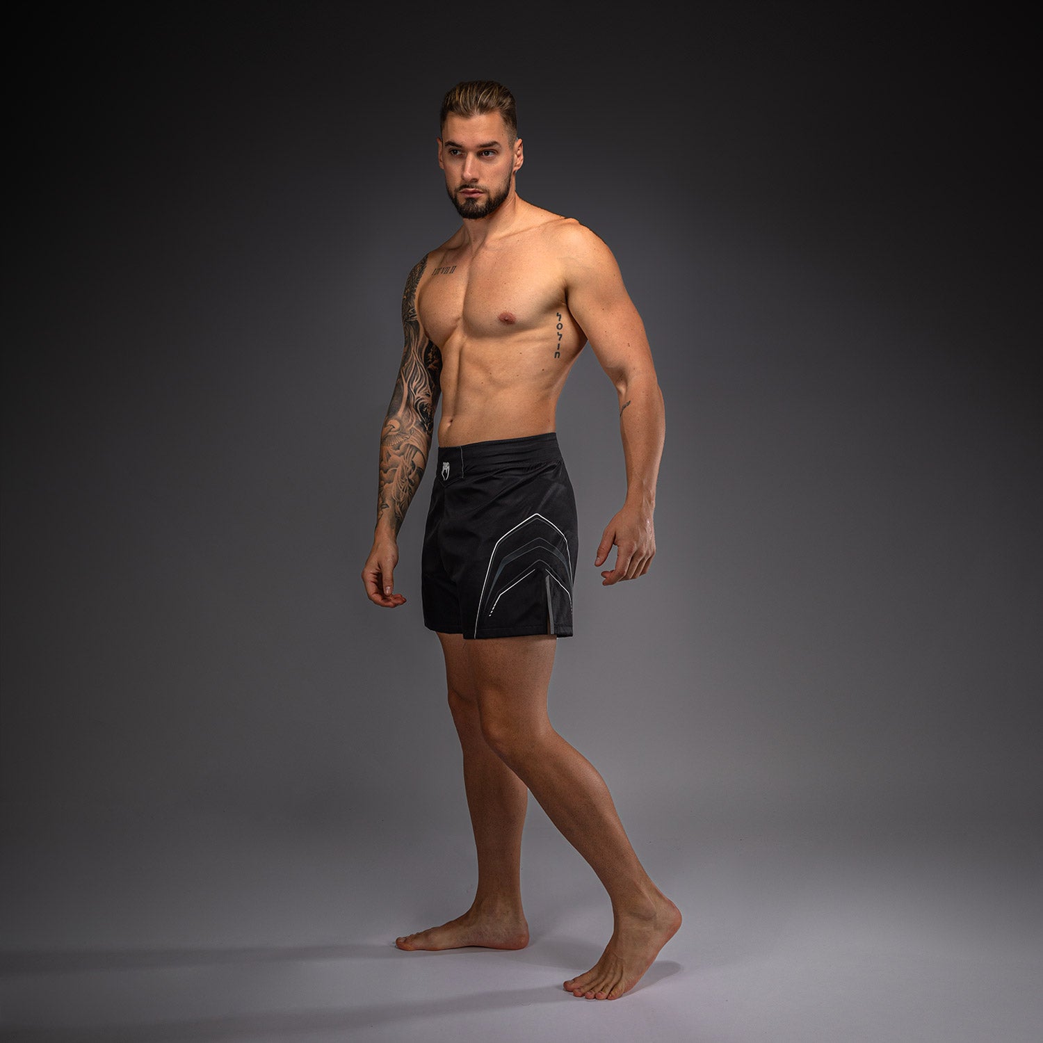 Venum Streamline Fightshorts - Black/White  product-type_MMA Shorts Venum