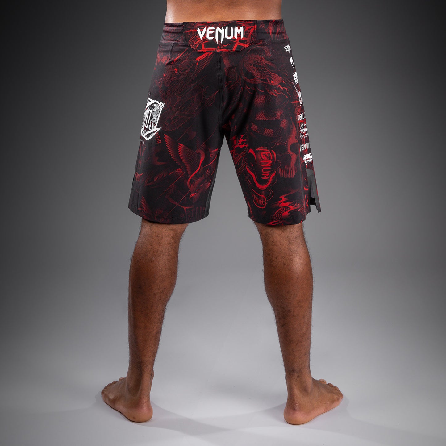Venum 20th Anniversary Fightshorts - Black/Red