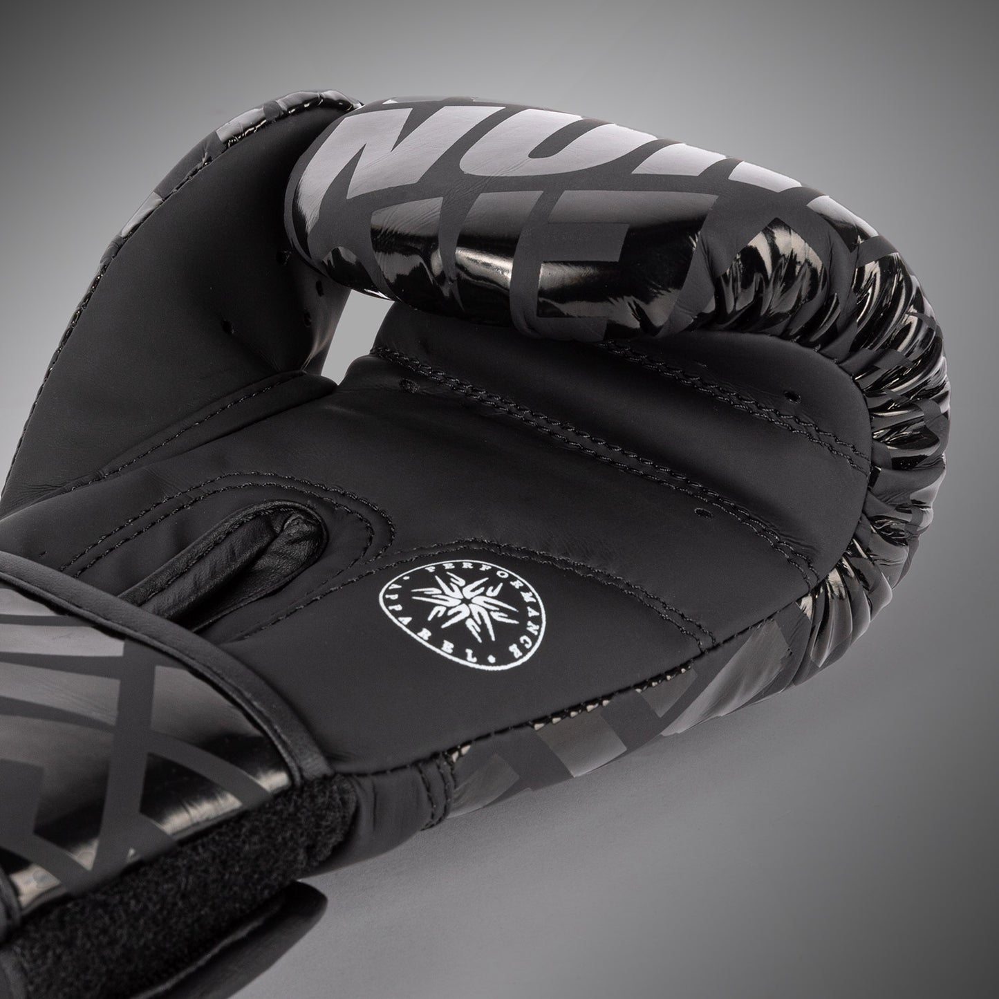 Venum Contender 1.5 XT Kids Boxing Gloves - Black