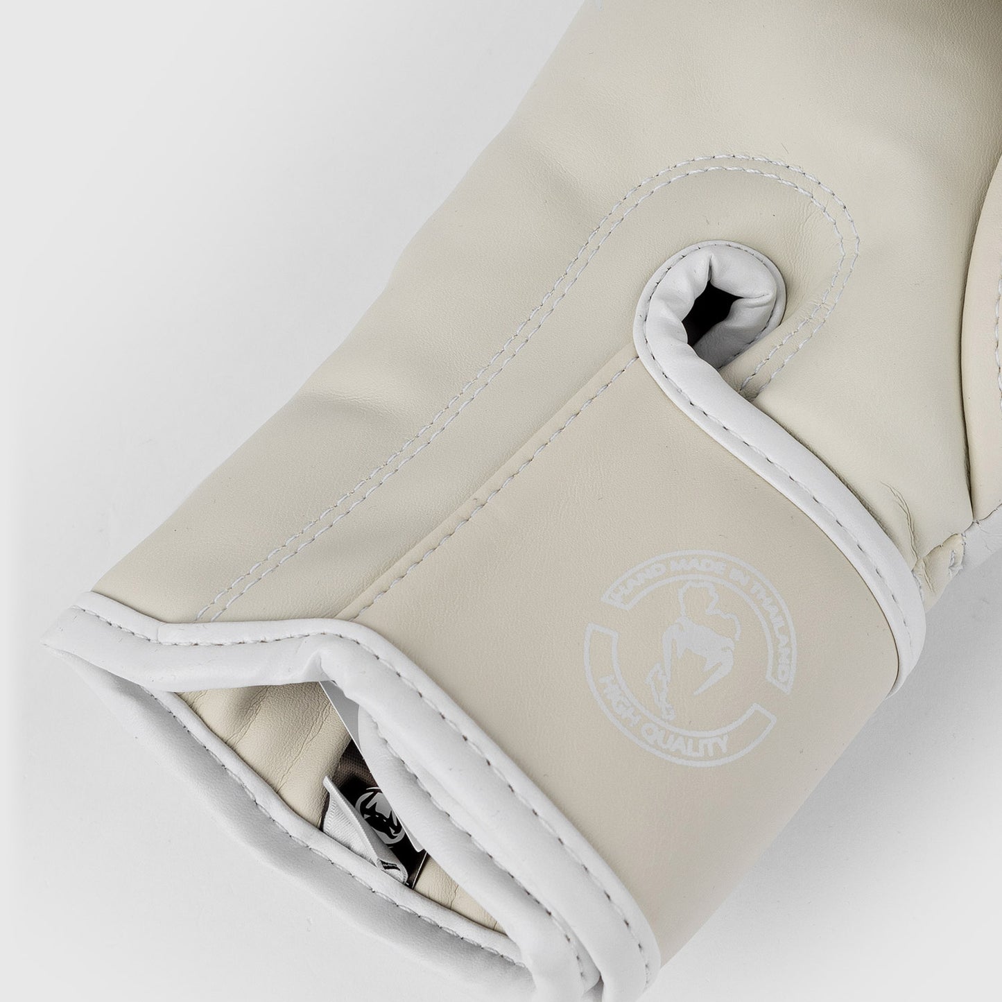 Venum Elite Boxing Gloves - White/Ivory