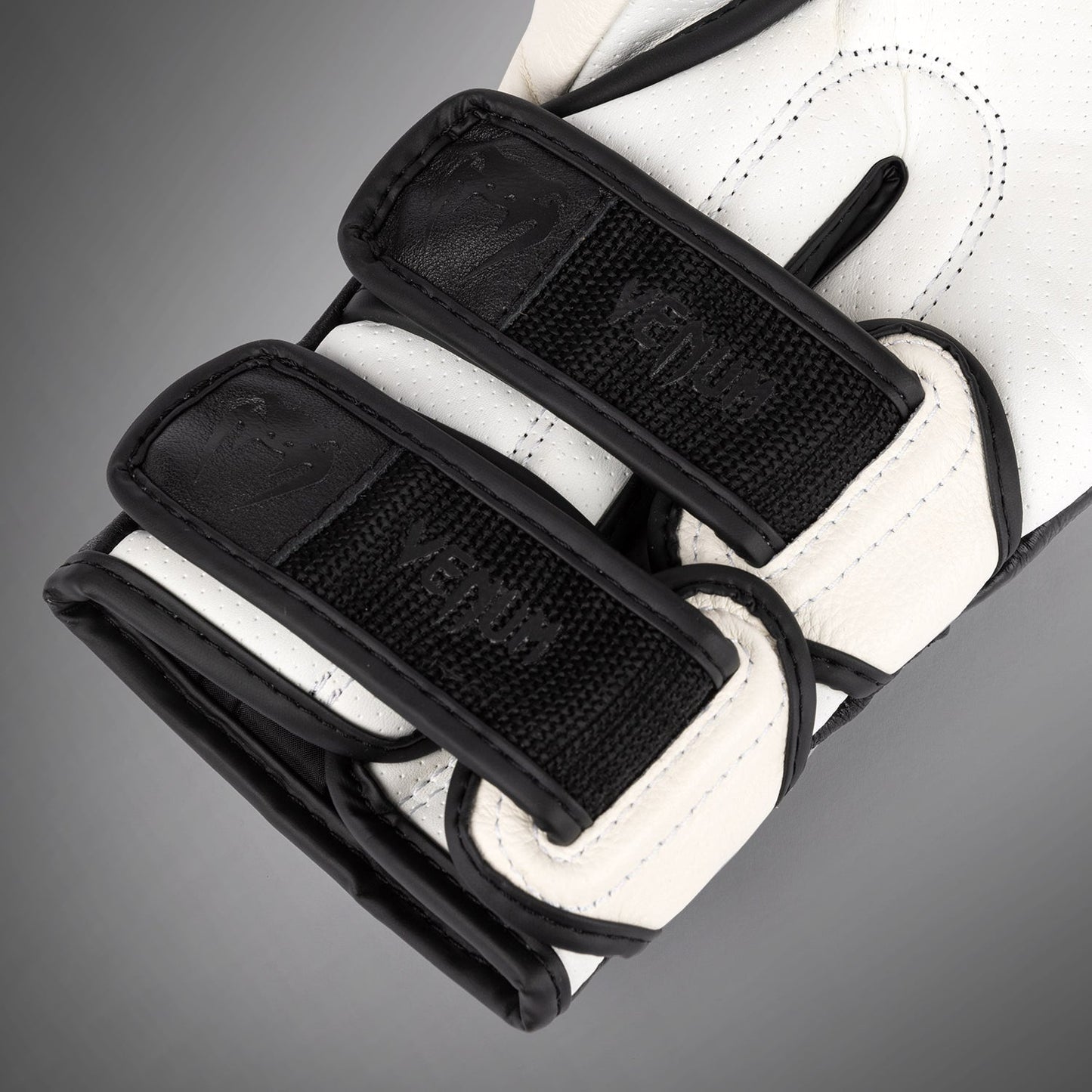 Venum Reverso Boxing Gloves - Snow White / Black