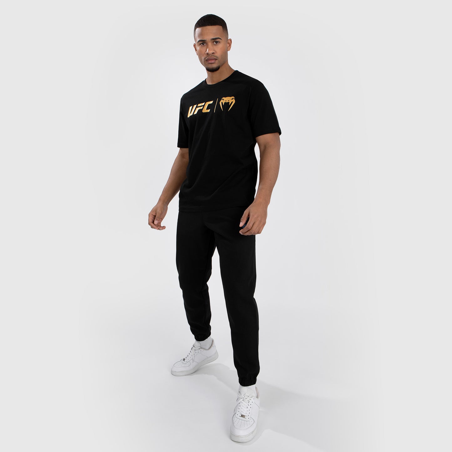 UFC Venum Classic  T-Shirt - Black/Gold