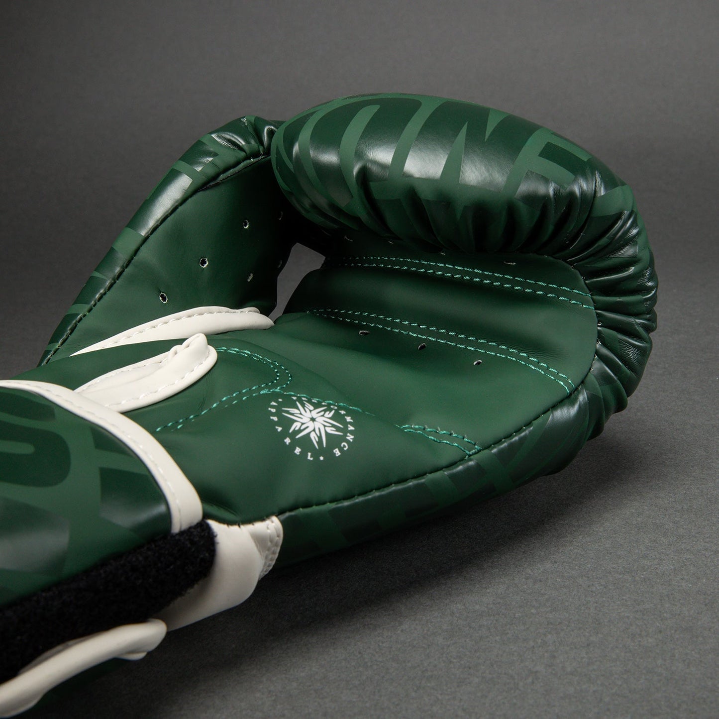 Venum Contender 1.5 XT Kids Boxing Gloves