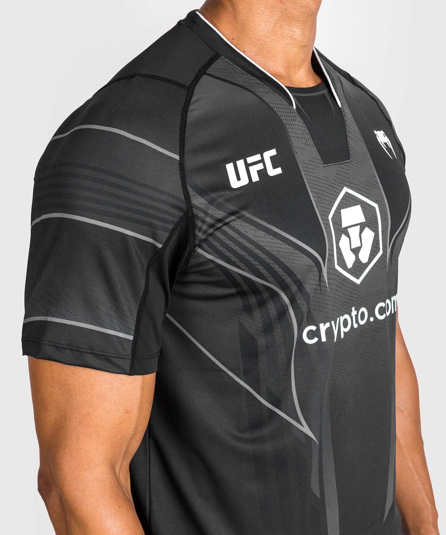 UFC Venum Personalized Authentic Fight Night 2.0 Kit by