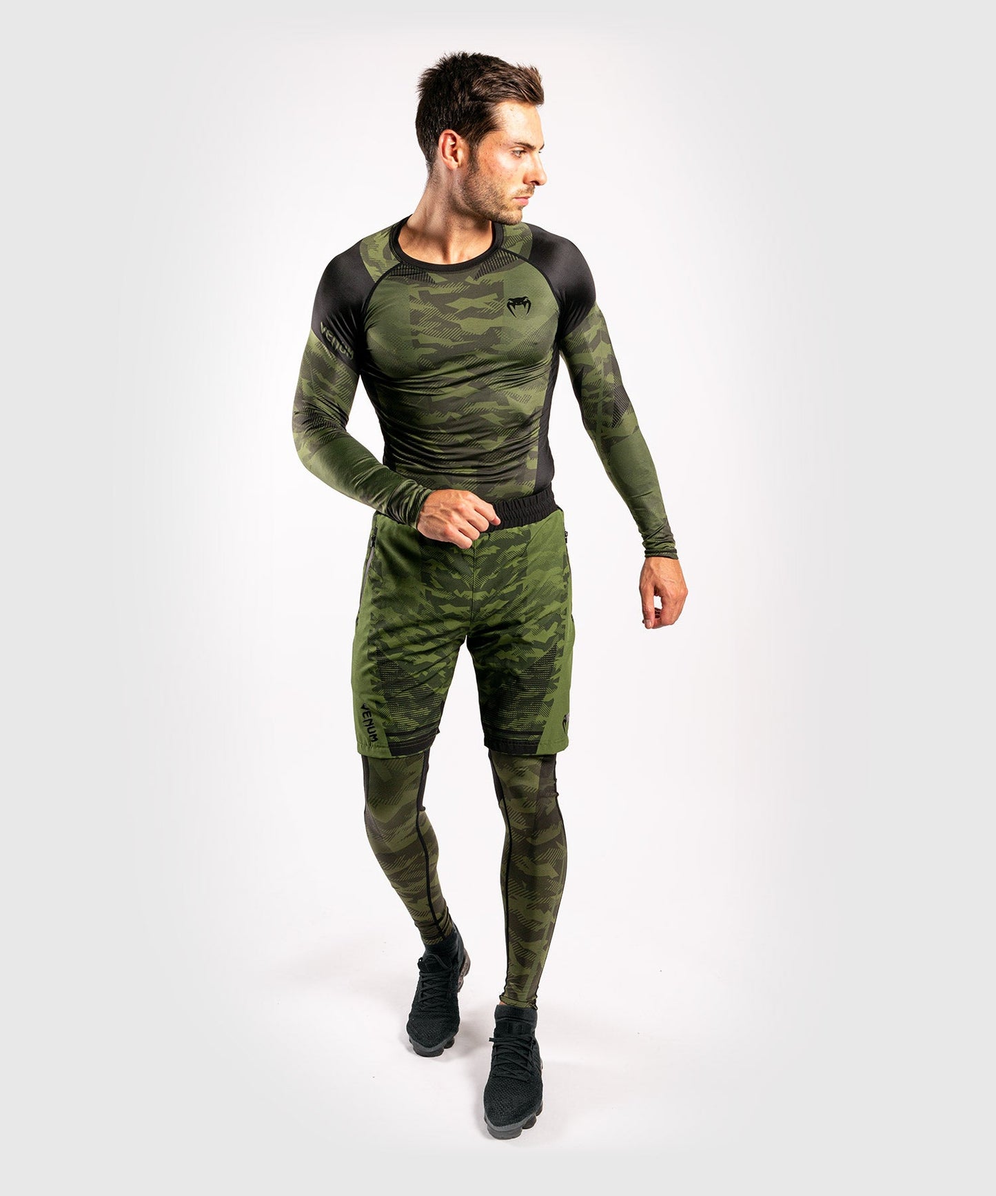 Venum Trooper Rashguard - Long sleeves