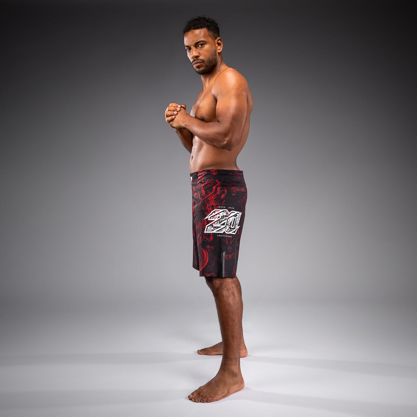 Venum 20th Anniversary Fightshorts - Black/Red