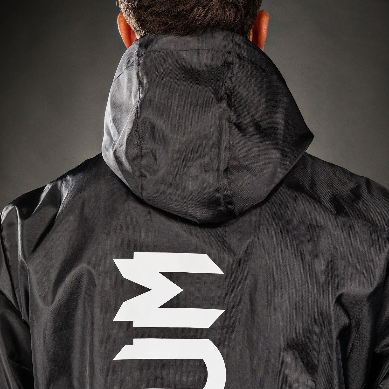 Venum MX Basics Long Rain Jacket - Black/White