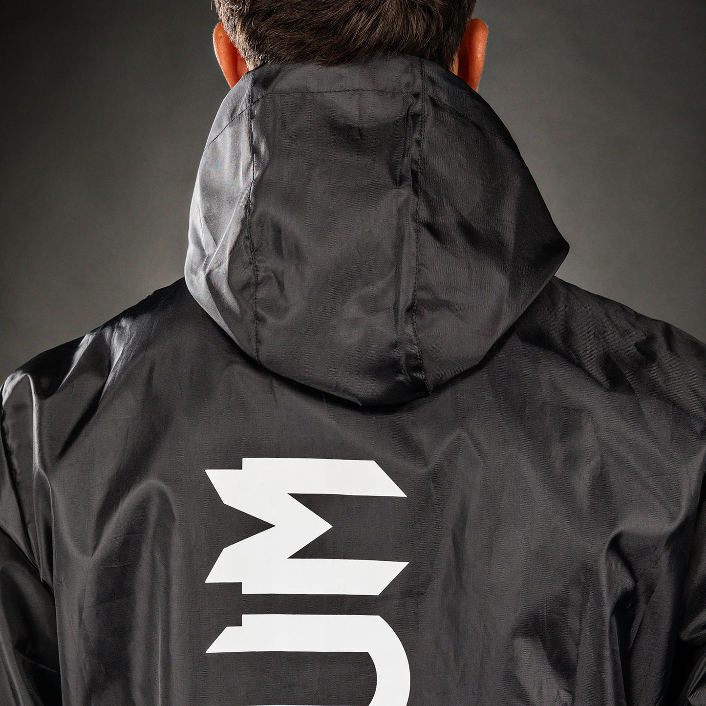 Venum MX Basics Long Rain Jacket - Black/White