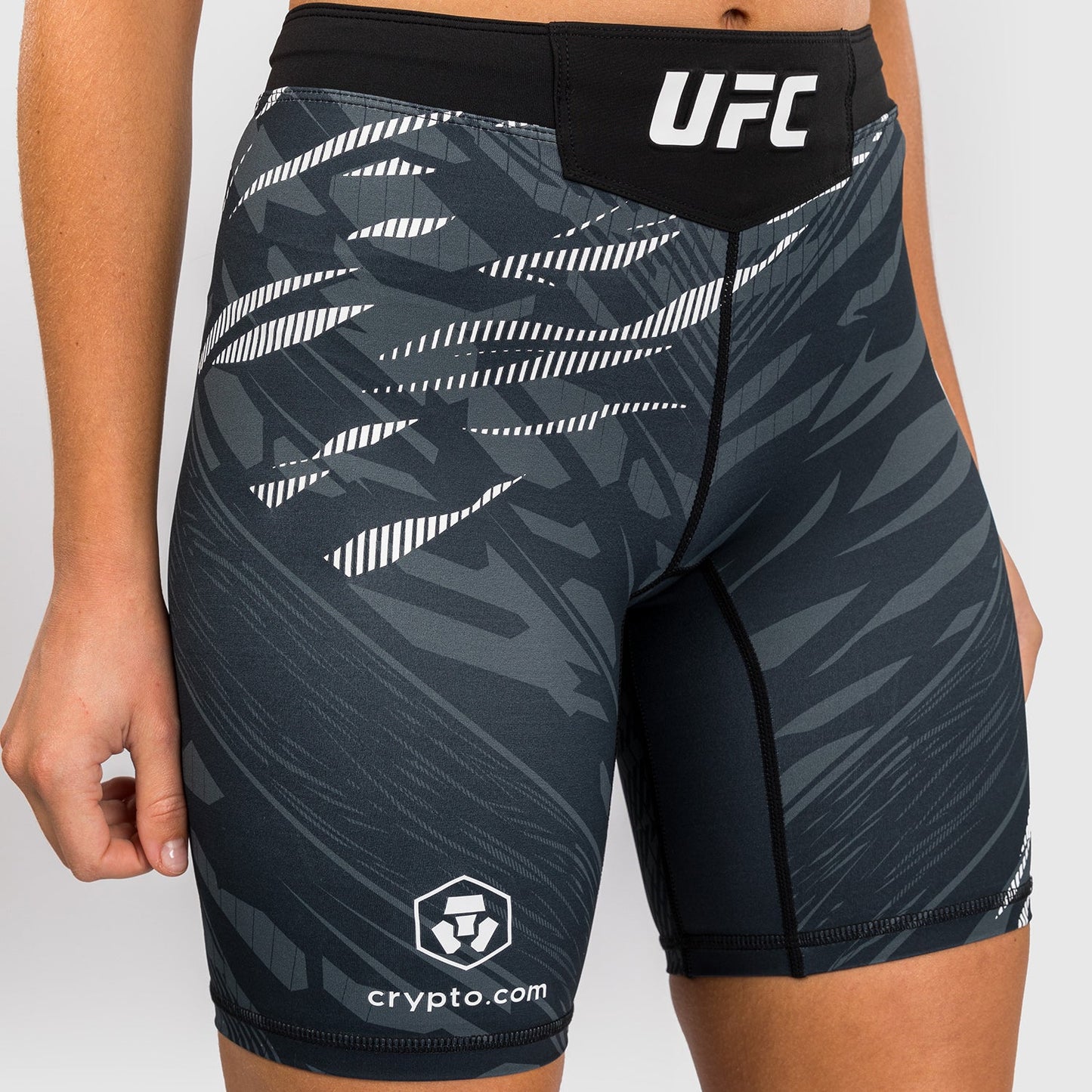UFC Fusion by Venum Authentic Fight Night Women’s Vale Tudo Short - Long Fit - Black