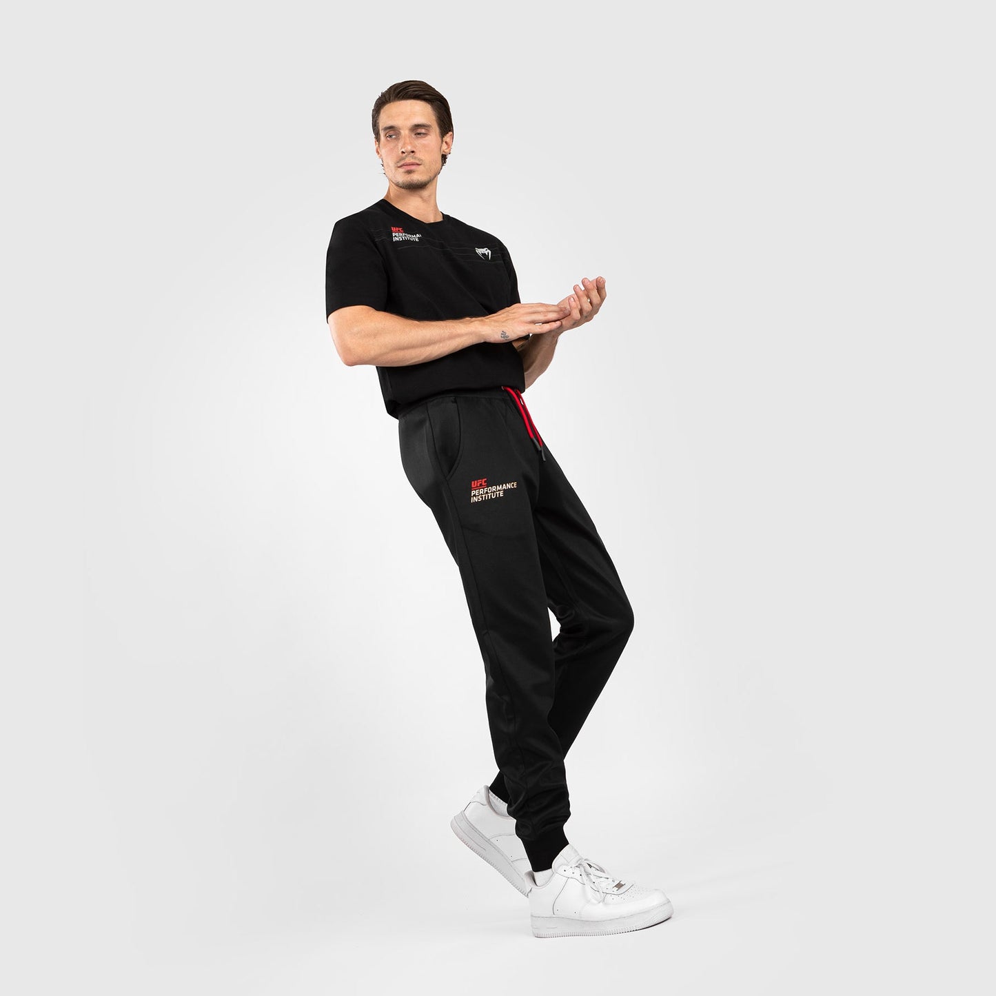 UFC Venum Performance Institute 2.0 Jogger - Black/Red