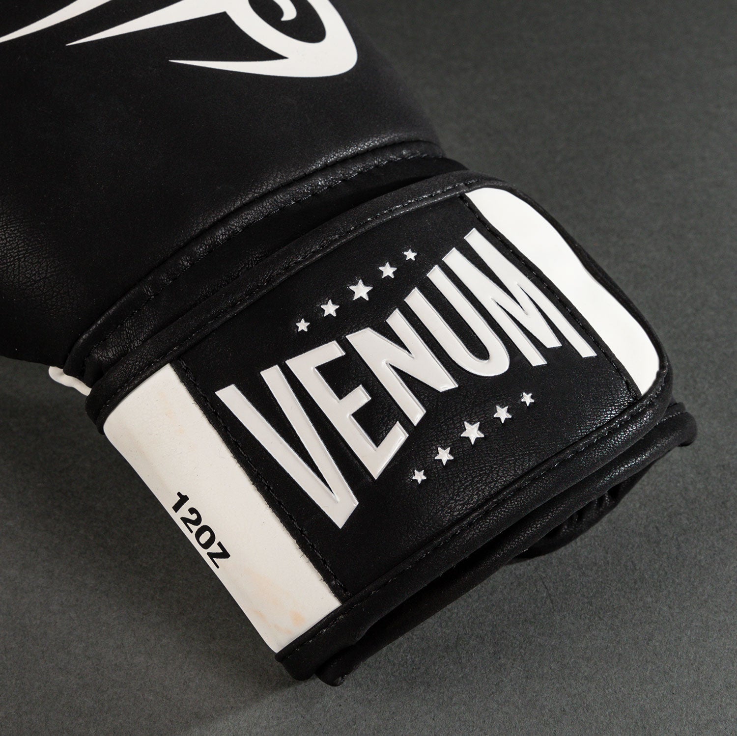 Venum Mike Tyson Replica Boxing Gloves - Deep Black/Optical White