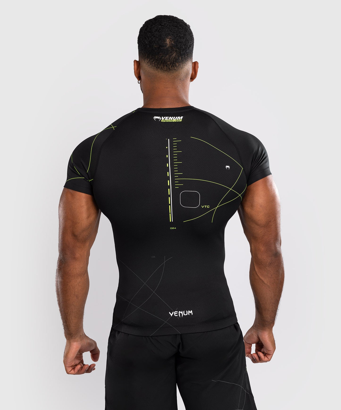 Venum Training Camp 4.0 Short Sleeve Rashguard - Black/Neon Green