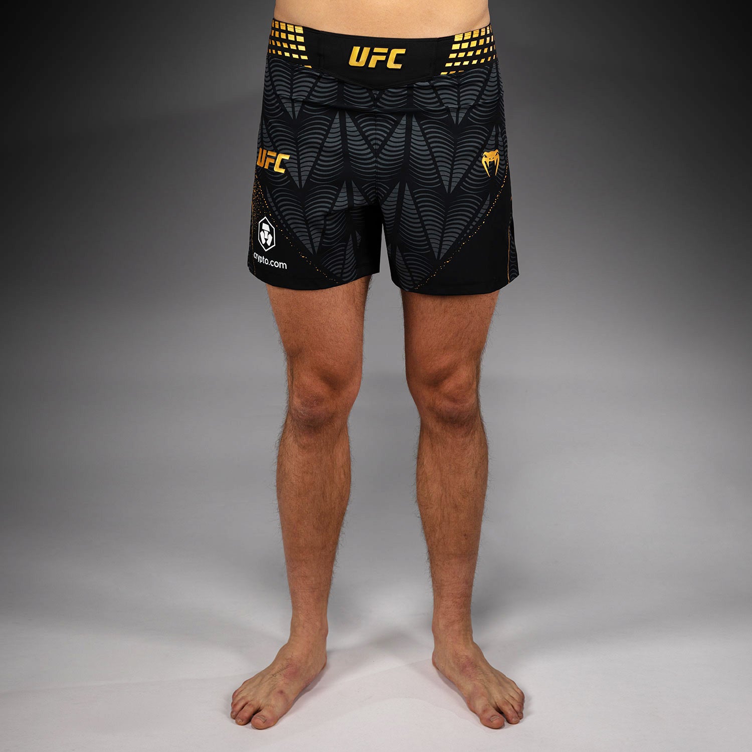 Venum UFC Noche Shortsファイト ショーツ メンズ　2XL Men's UFC Zenith by Venum Champion Authentic Night Short Fit