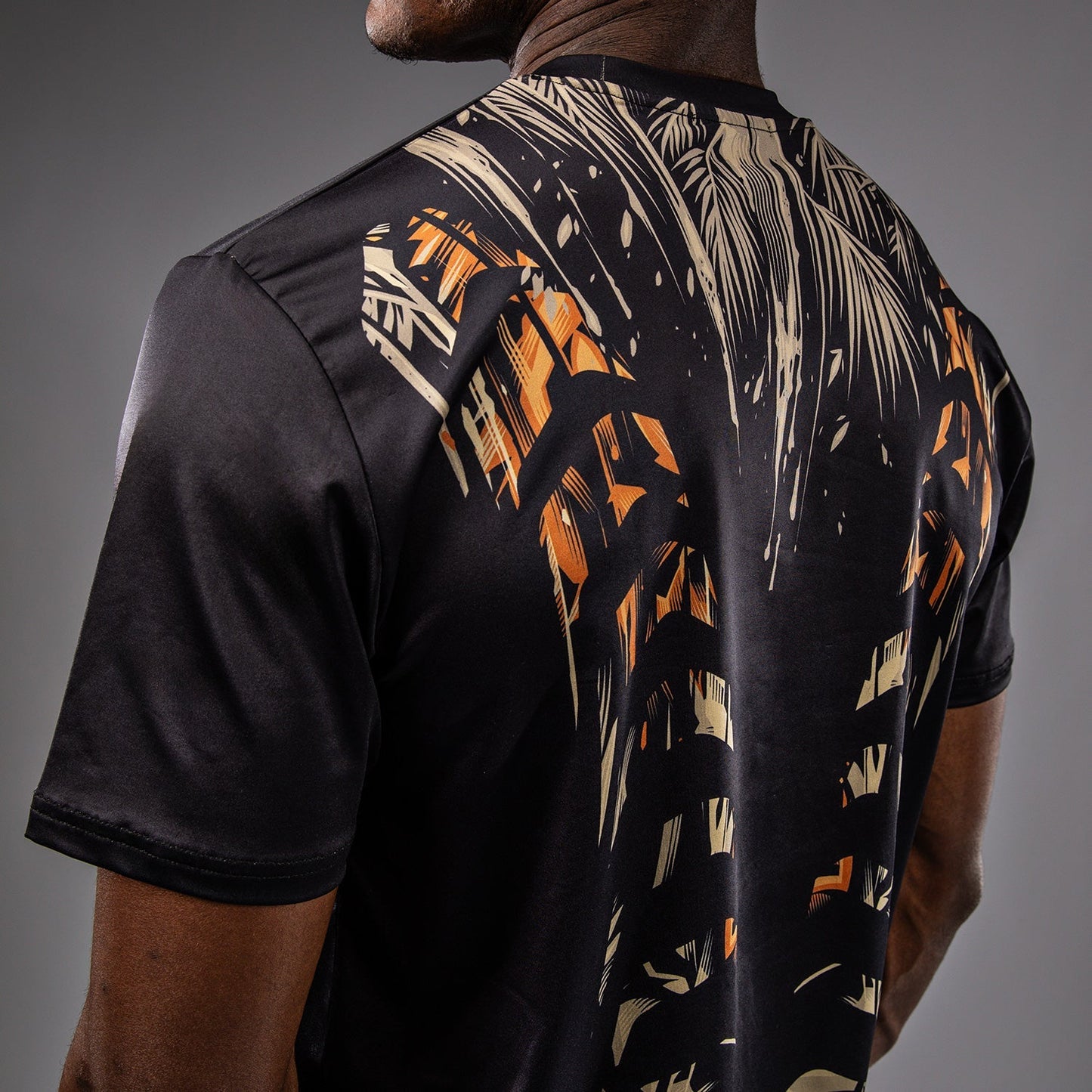Venum Tiger Men's Dry Tech T-Shirt - Black/Neon Orange
