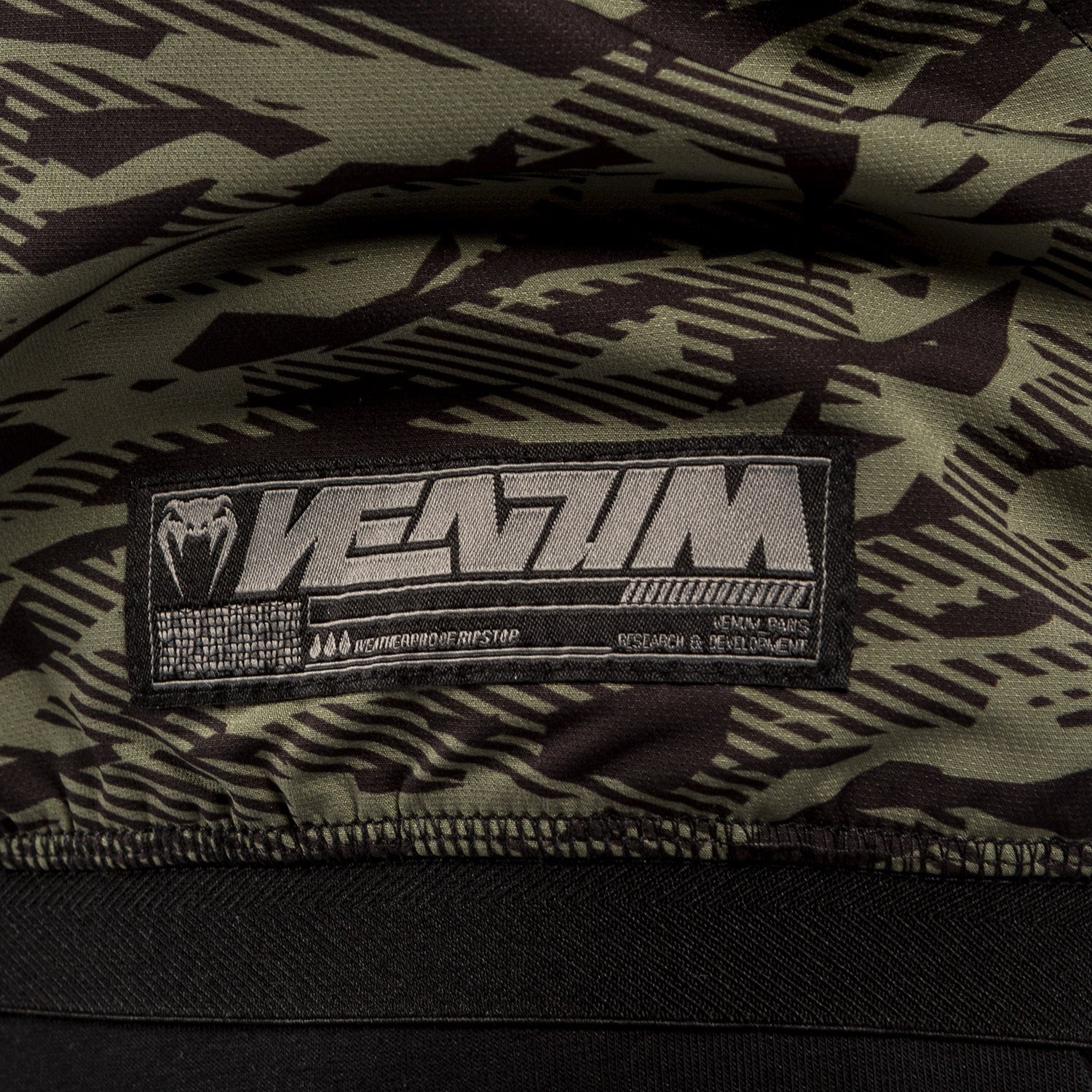 セットアップ　Venum Laser XT Hoodie 新品未開封 Venum Laser XT Hoodie – Black/Forest Camo - Venum
