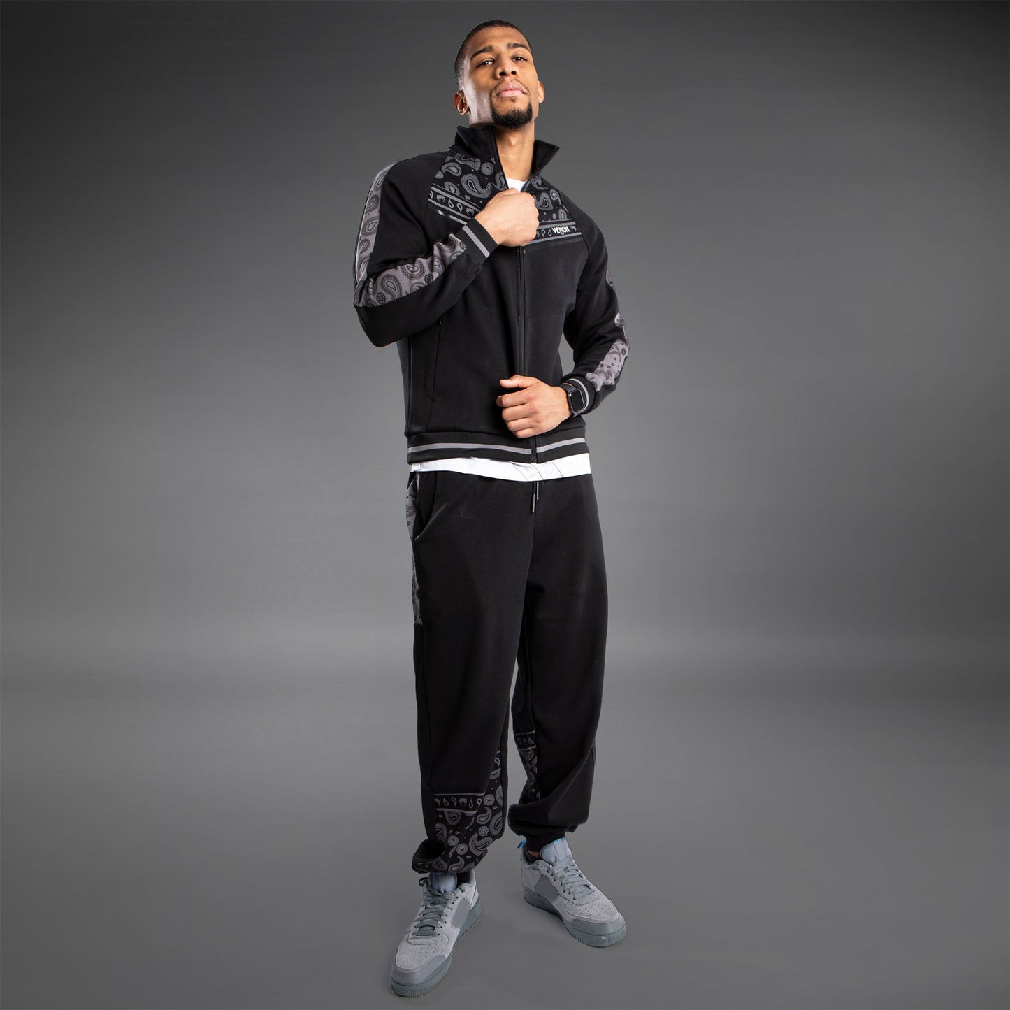 Venum Cali 34 Track Jacket - Black