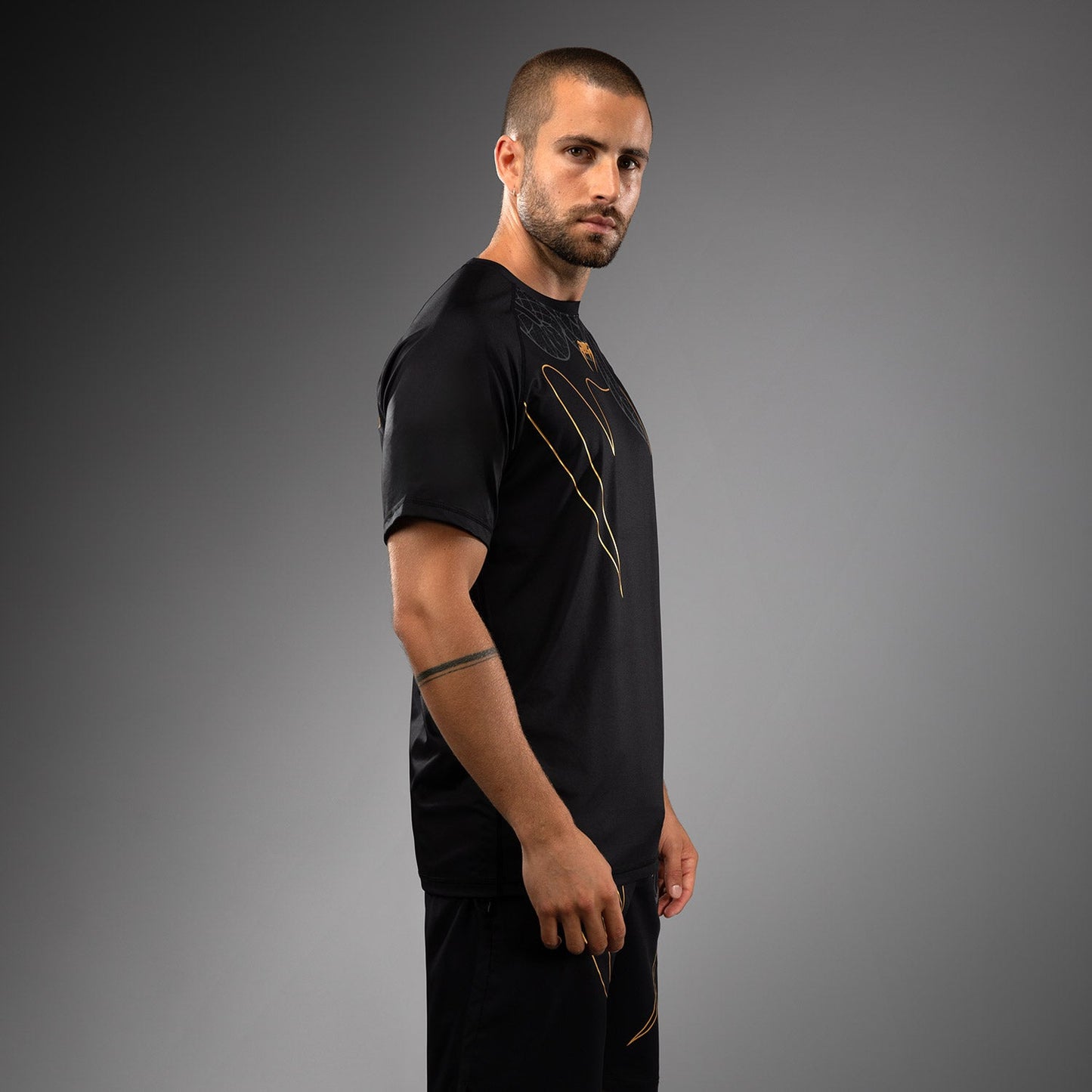 Venum Serpenti Dry Tech T-Shirt - Black/Silver/Gold