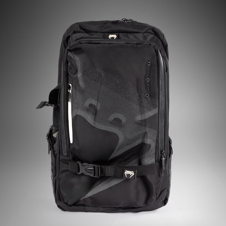 VENUM バックパック (ブラック×ブラック) Venum Shockwave Backpack - Black - Venum