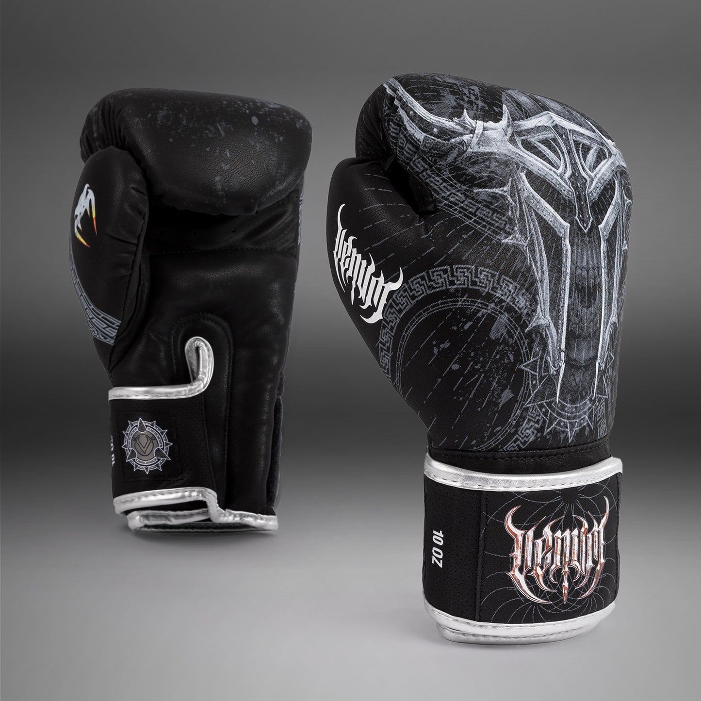 Venum Gladiator 5.0 Boxing Gloves - Black/Silver