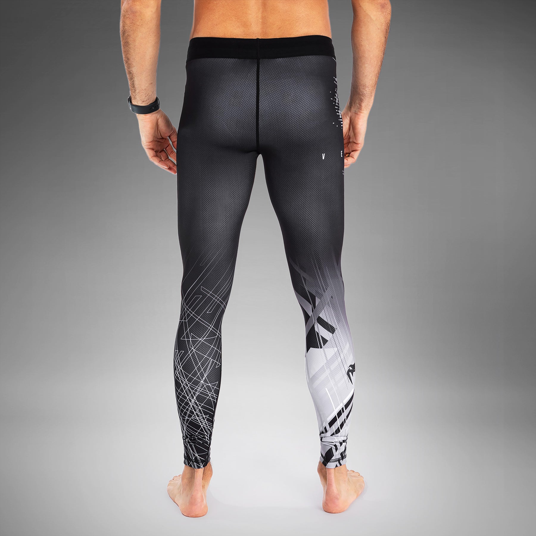 Venum Tiger Men's Sleeveless Rashguard - Black/Neon Orange