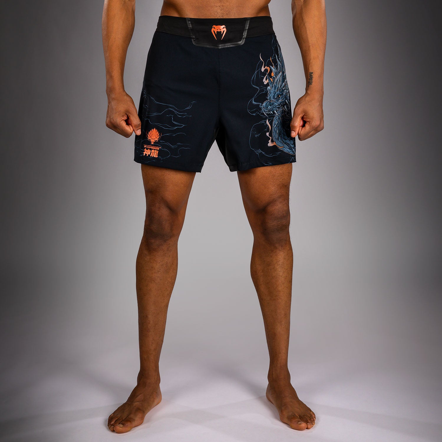 Venum Thunder Dragon Fightshorts - Black/Grey/Copper - Venum