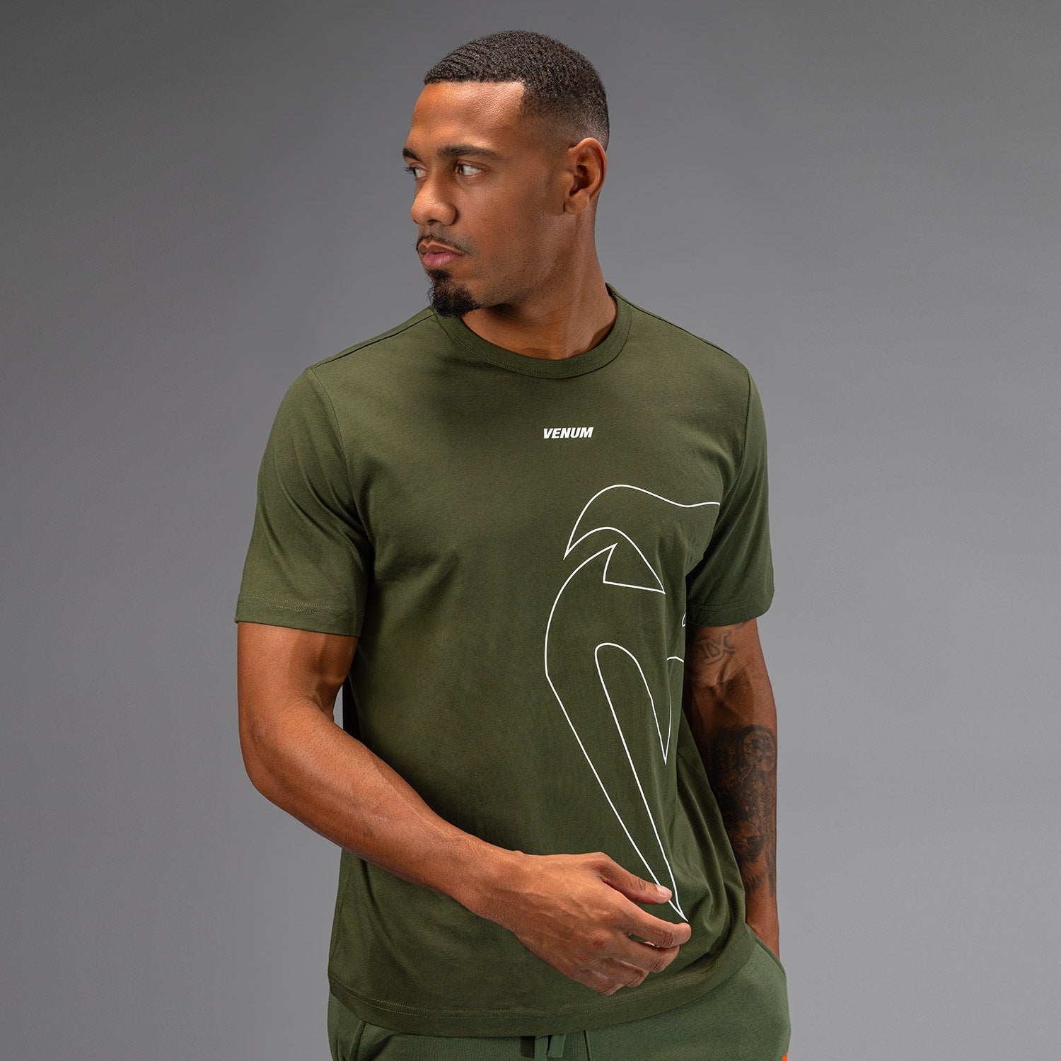 Venum Giant Connect T-Shirt - Army Green - Venum