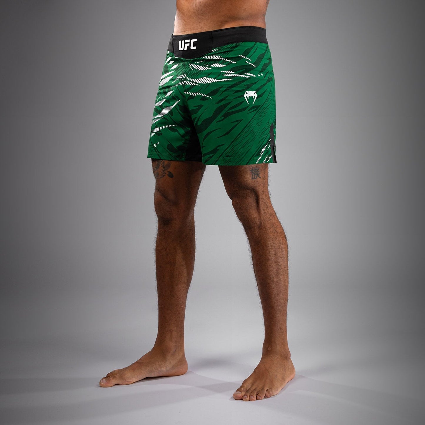 UFC Fusion by Venum Authentic Fight Night Men’s Fight Short - Short Fit - Green