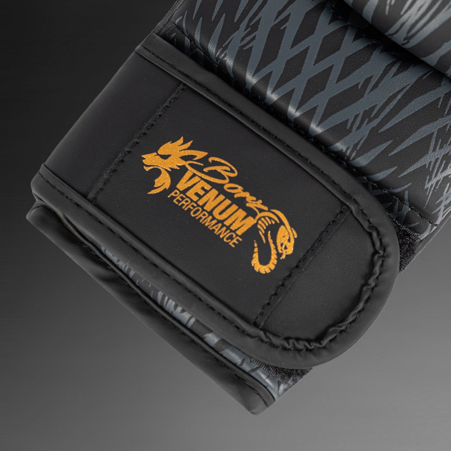 Venum x Chimaev Sparring Gloves - Black/Gold - Venum