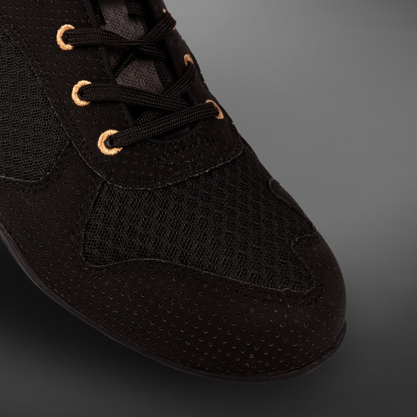 Venum Elite Boxing Shoes – Black/Bronze