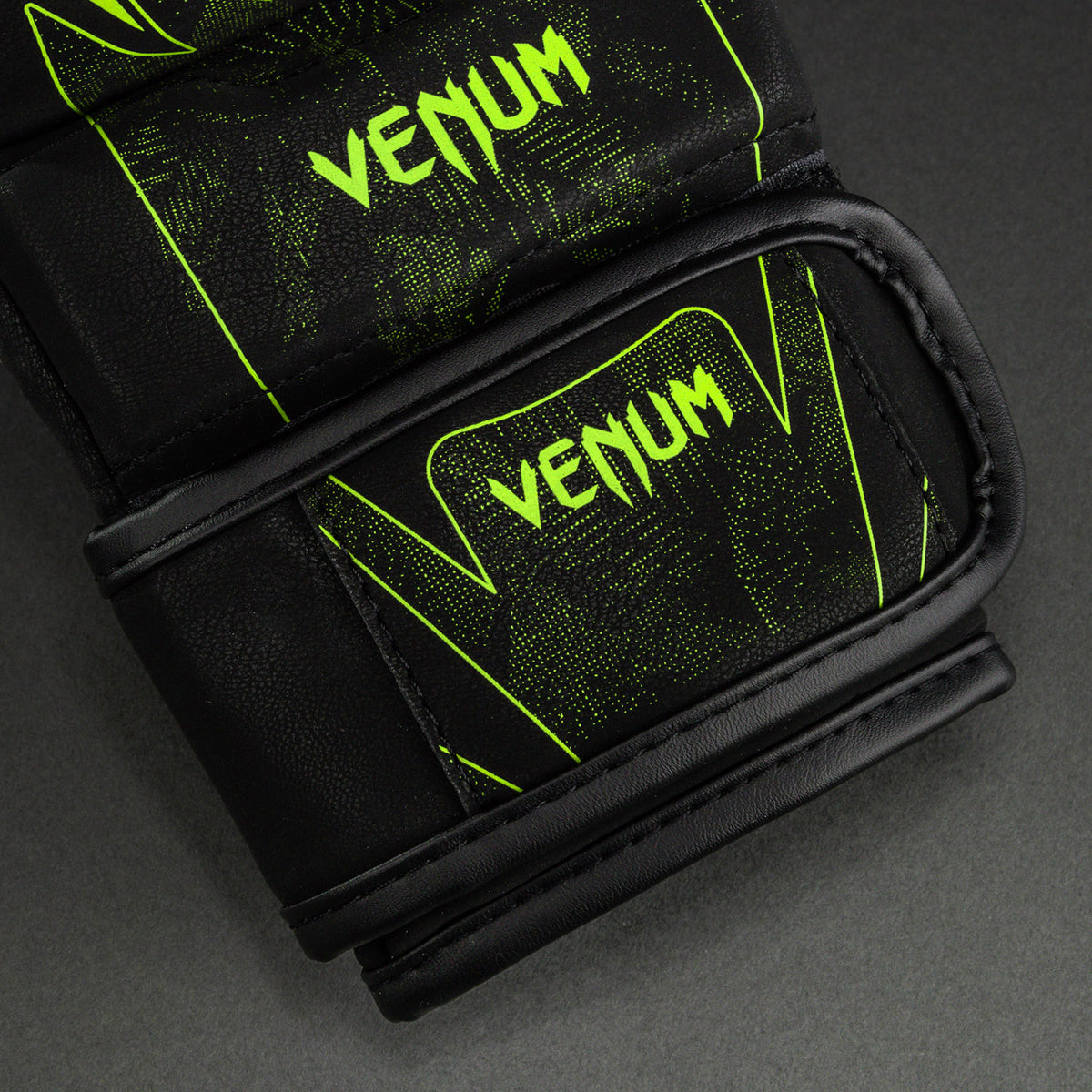 Venum Amazonia Reborn Sparring Gloves - Black/Green