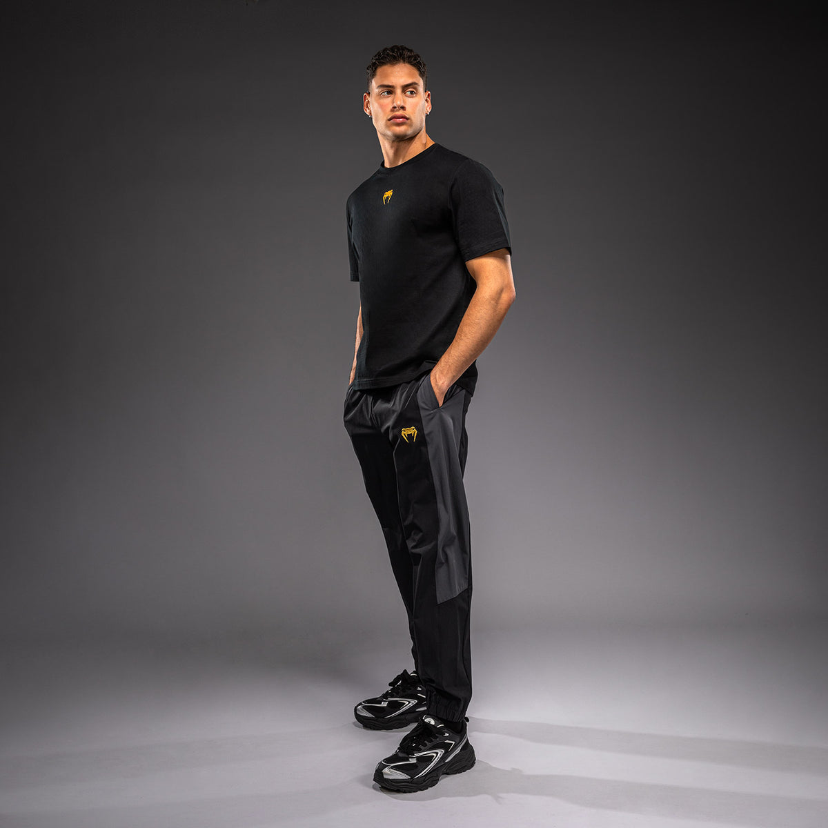 Venum Essential Cotton T-shirt - Black/Gold