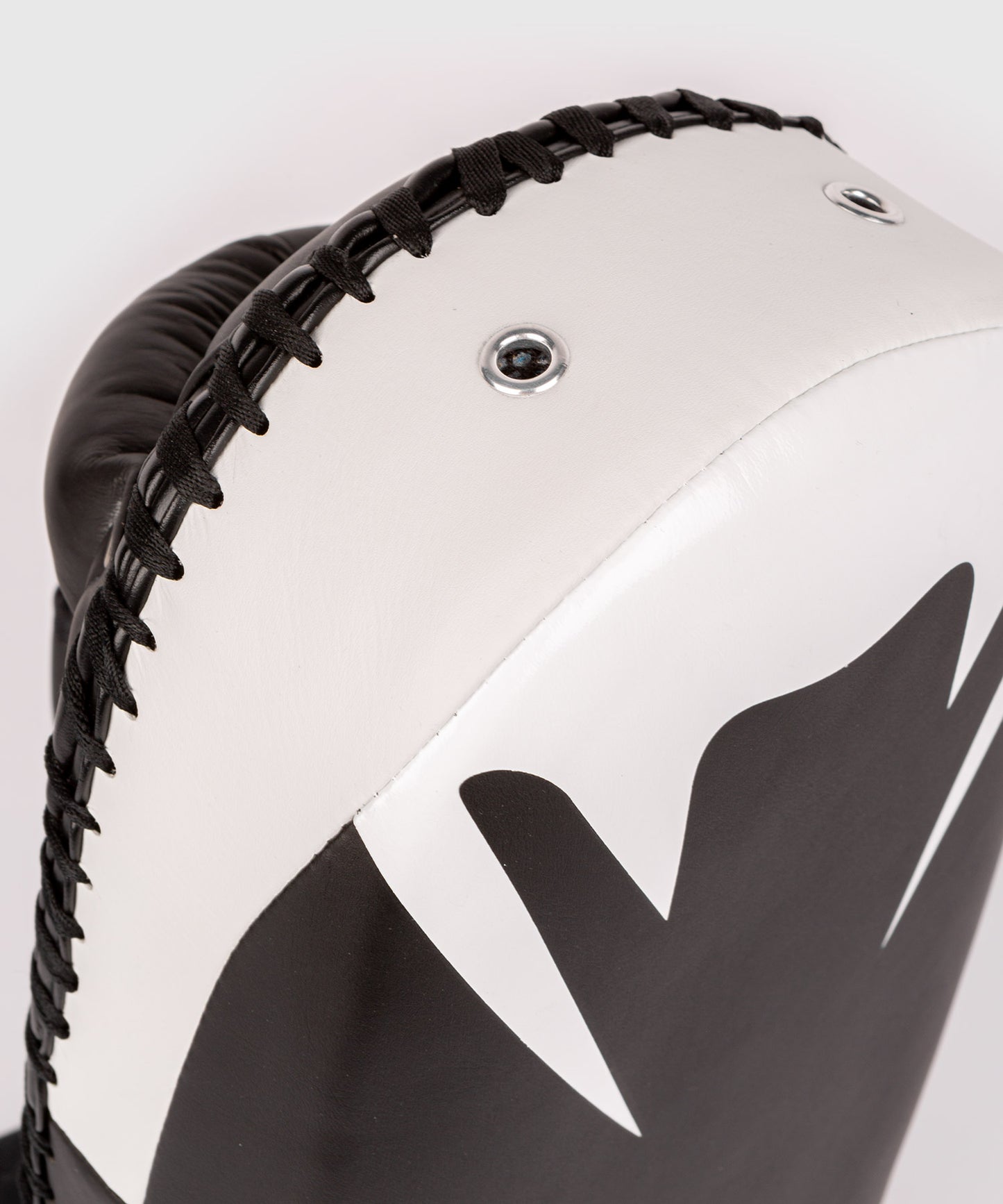 Venum Kick Boxing 2.0 Micro Fiber Paos - Black/White