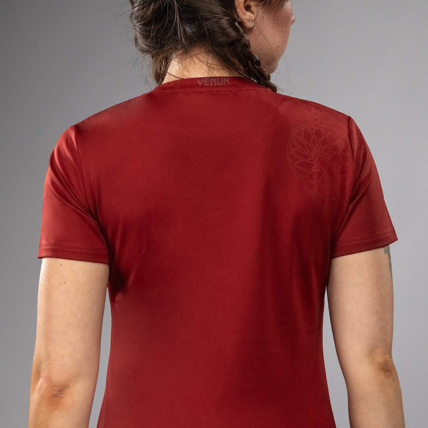Venum Serpenti Women’s Dry-Tech T-Shirt - Burgundy/Ivory