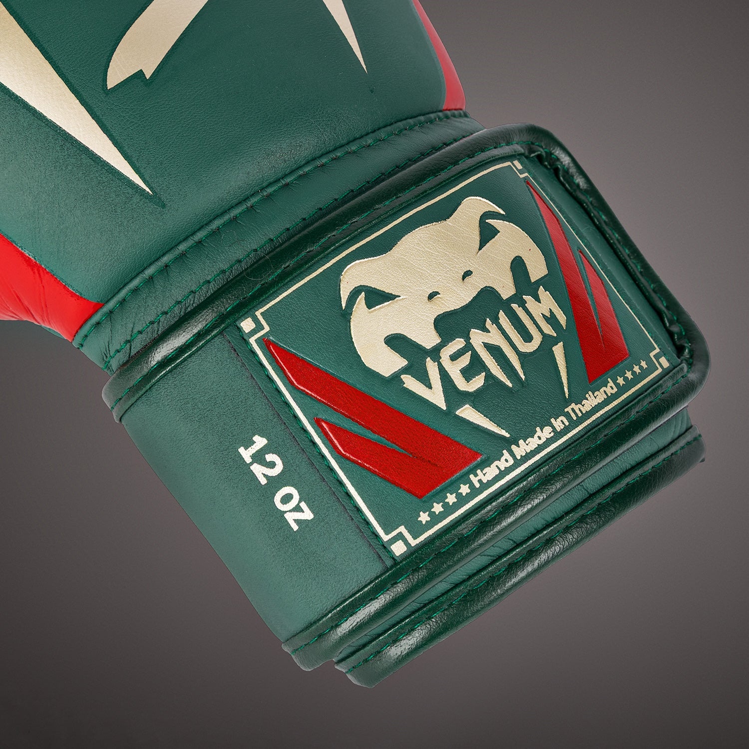 Venum Elite Boxing Gloves - Green - Special Edition - Venum