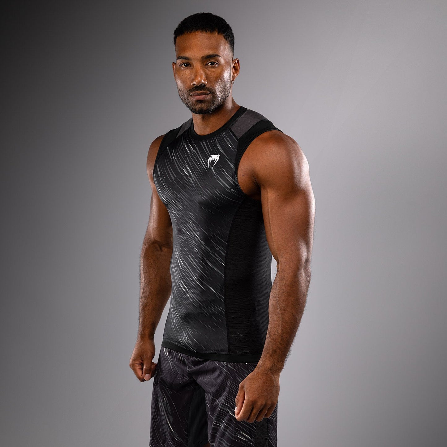 Venum Rapid Sleeveless Rashguard - Black/Storm Grey