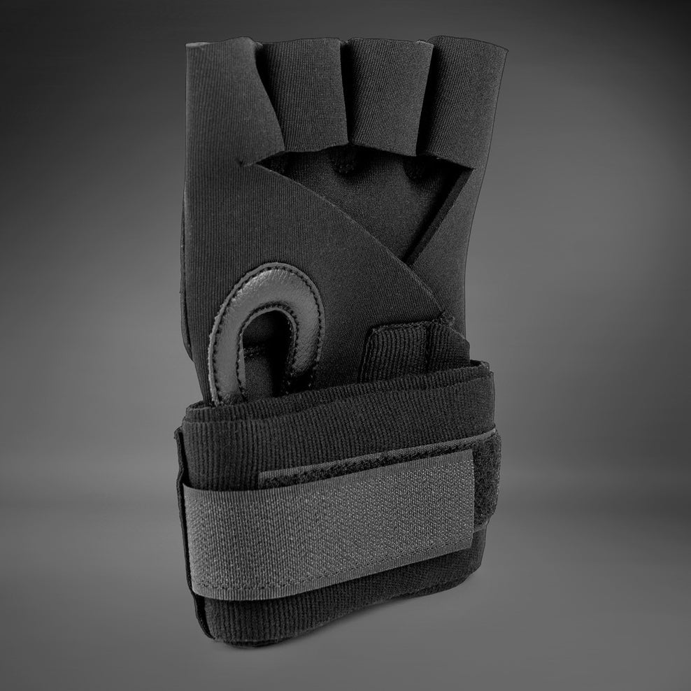 Venum Kontact Gel Glove Wraps - Black/Gold