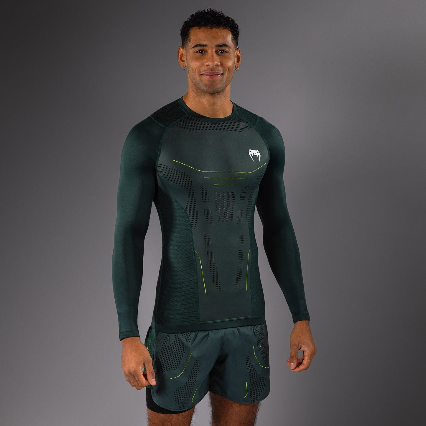 Venum Technical 3.0 Long Sleeve Rashguard - Forest Green