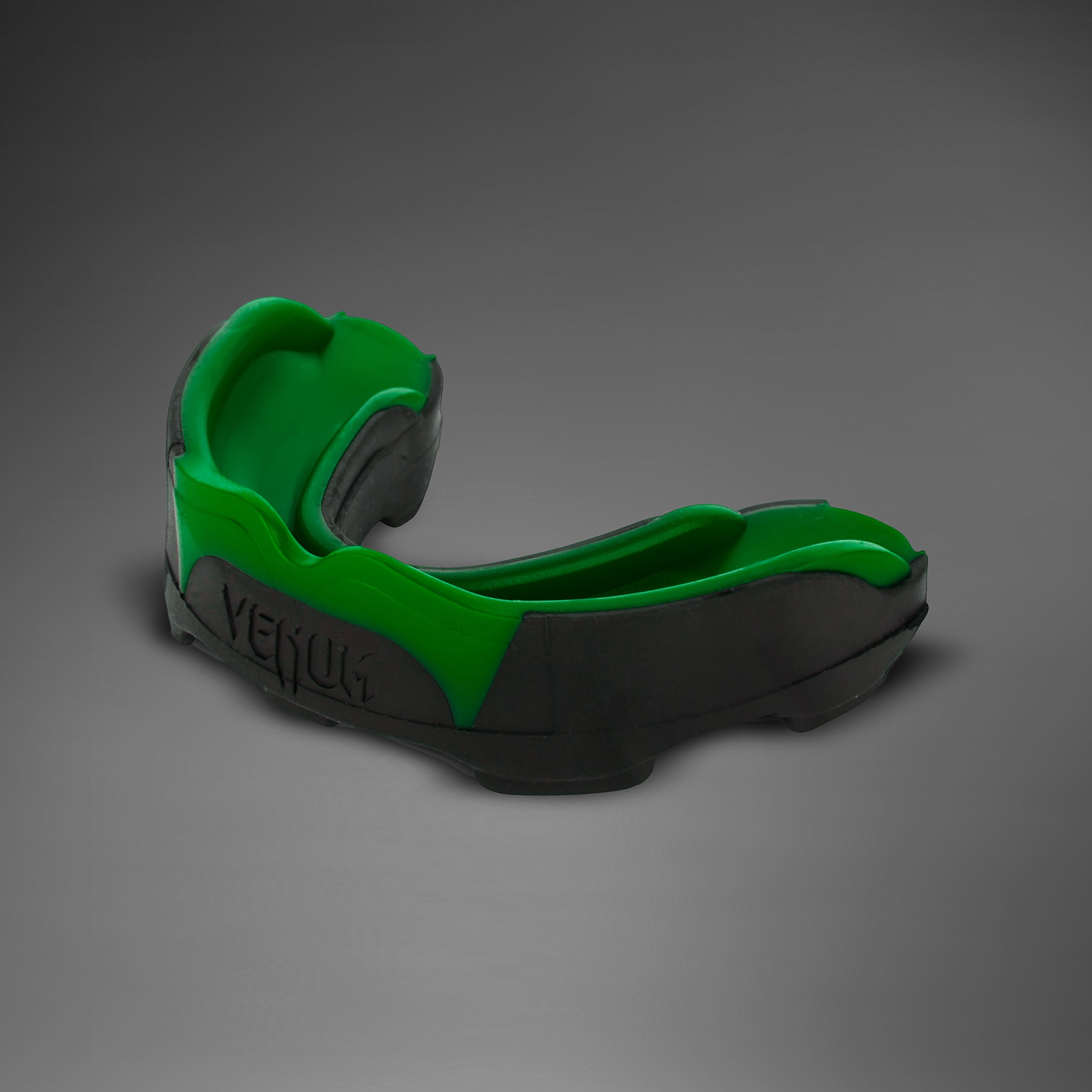Venum Predator Mouthguard – Black/Purple – One Size – Adult Unisex