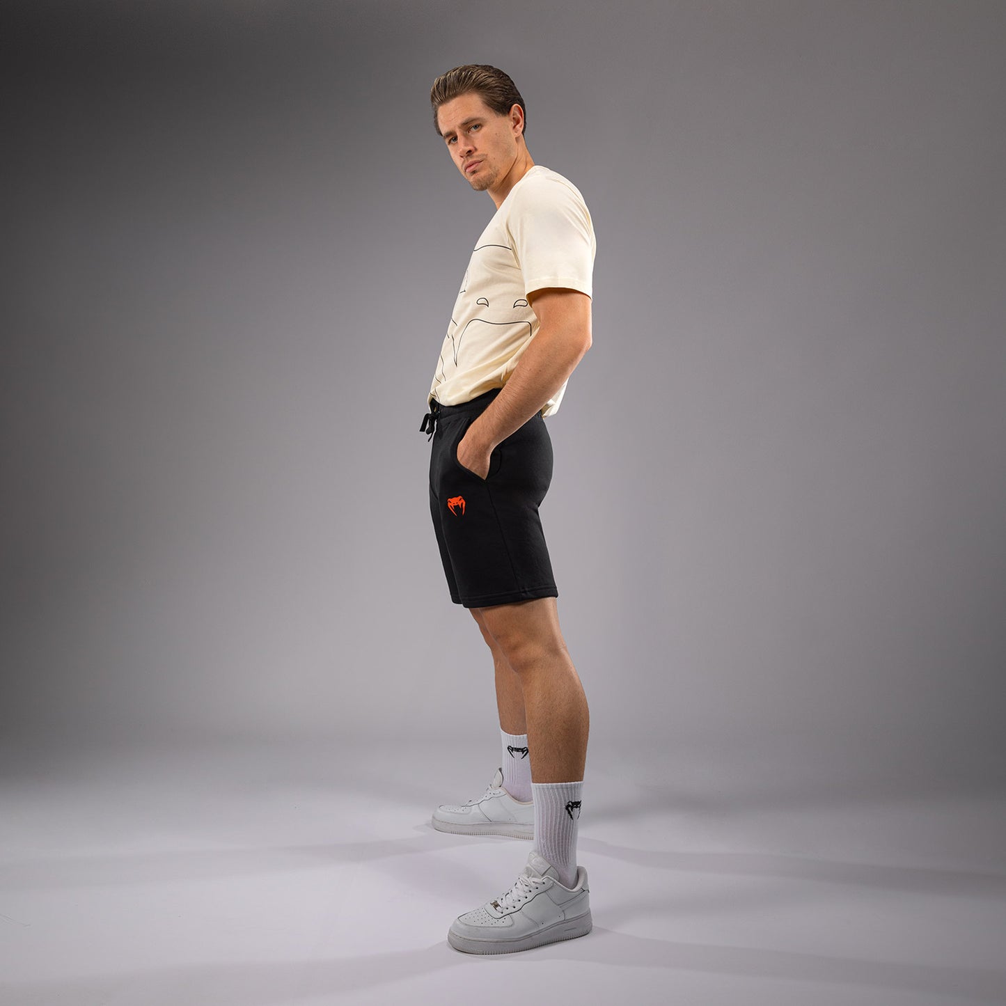 Venum Classic Shorts - Black