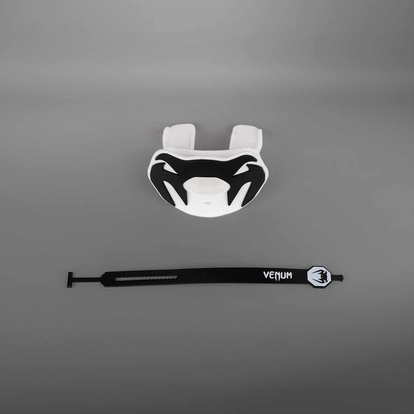 Venum Elite Lipguard Logo Edition - White/Black